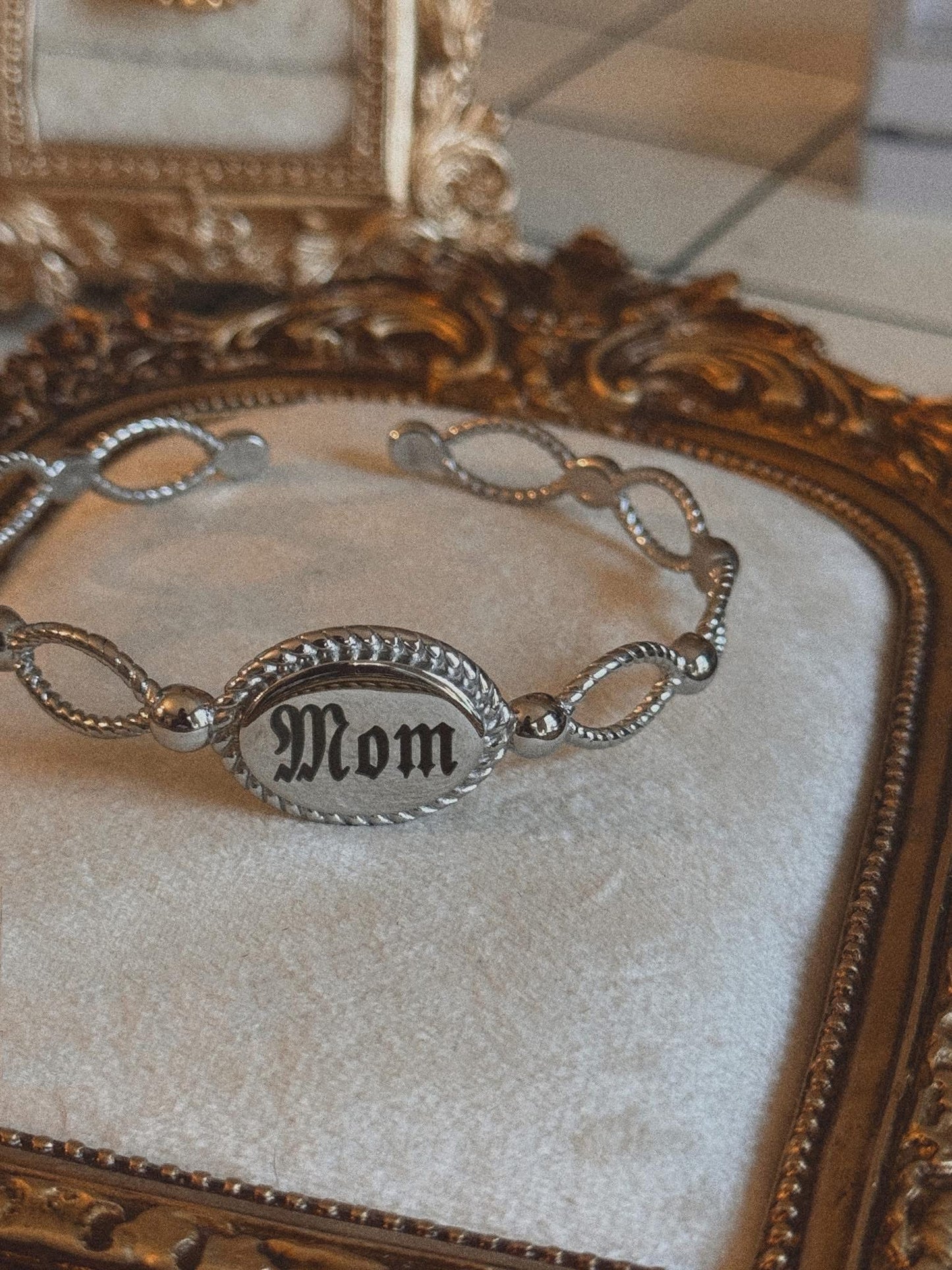 Mom bangle